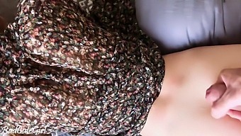 Amateur Teen Couple Enjoys Outdoor Sex In The Rain